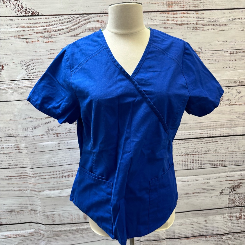 ScrubStar "Electric Blue" Size Small Top